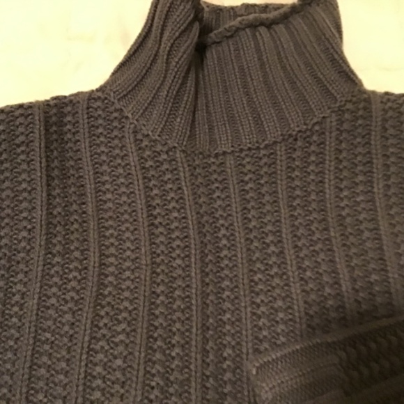Garnet Hill Cashmere turtleneck sweater olive green excellent - Picture 2 of 8